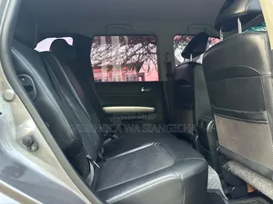 Nissan X-Trail 2010 Gold