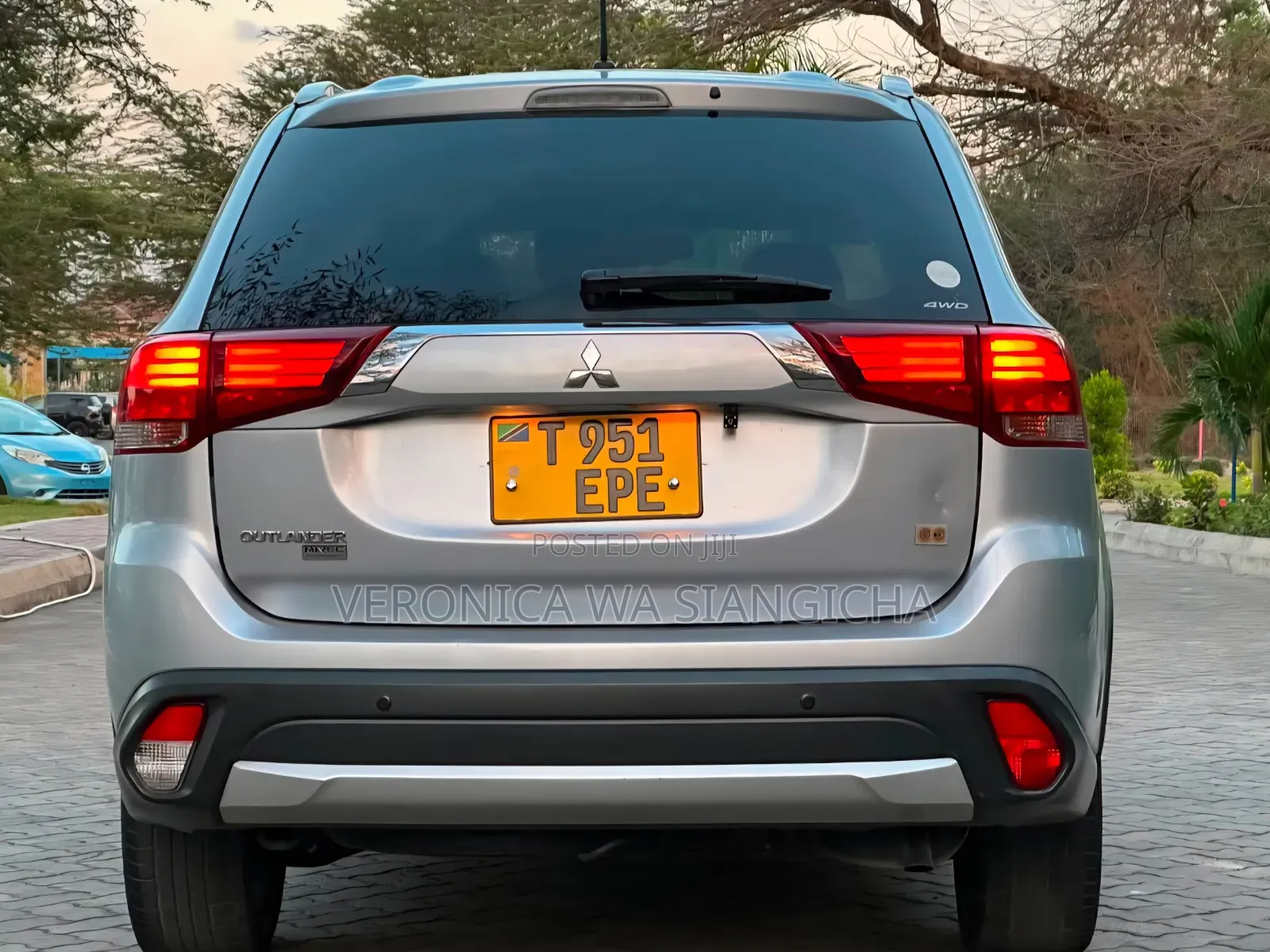 Mitsubishi Outlander 2015 Silver