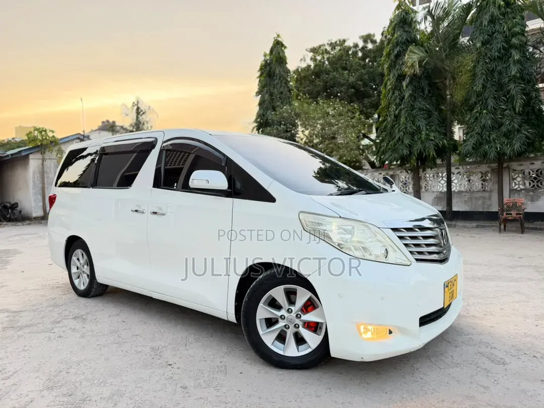 Toyota Alphard 2009 White