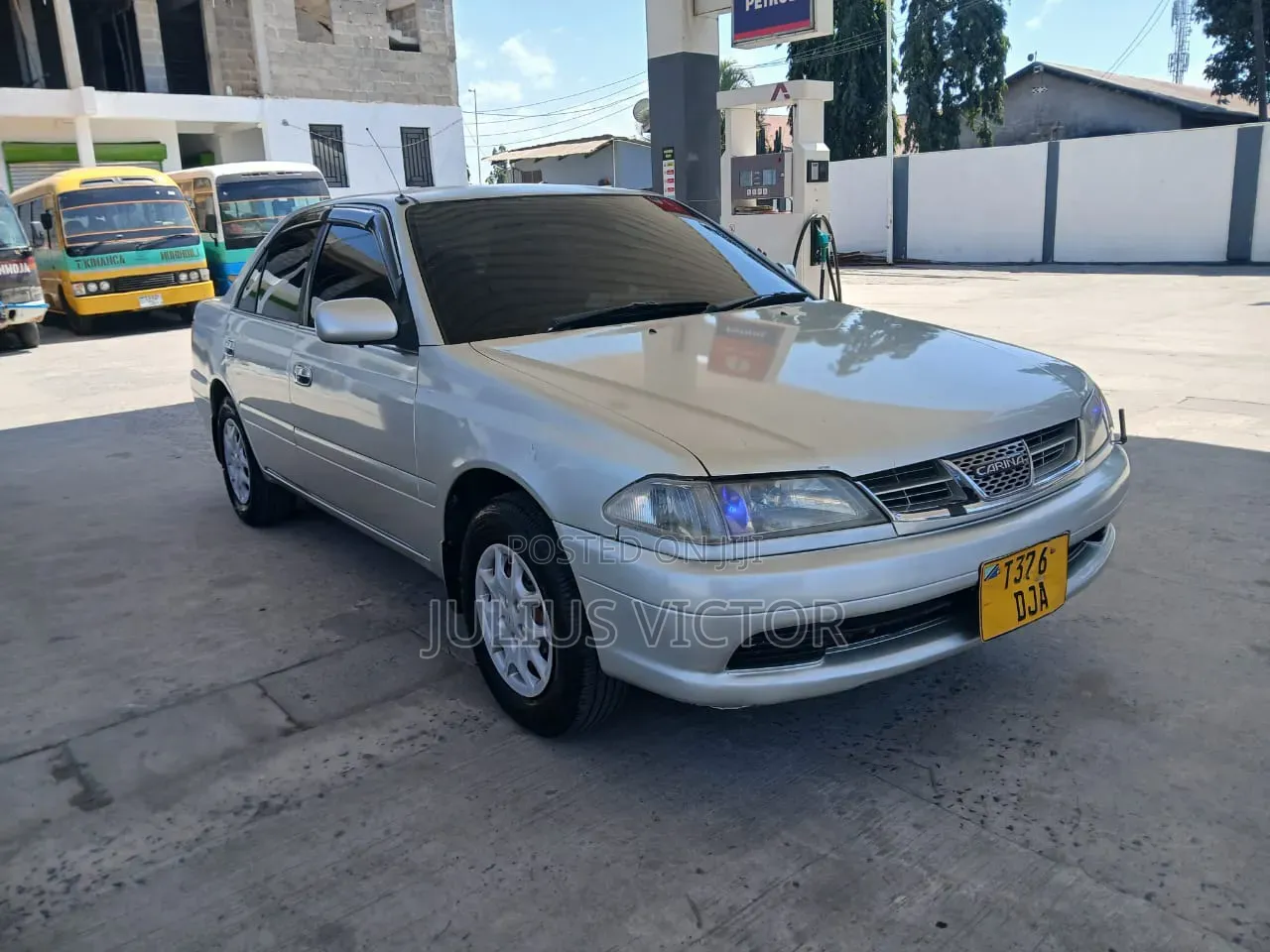 Toyota Carina 2001 Silver