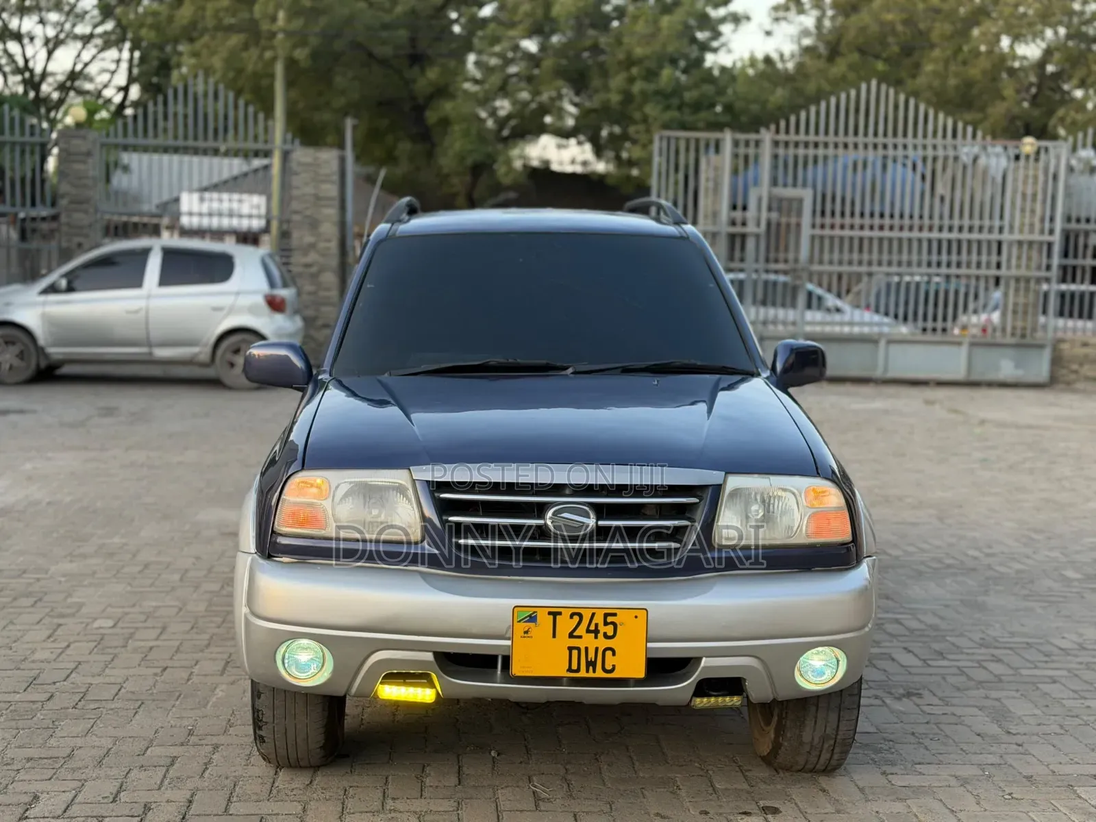 Suzuki Escudo 1995 Blue