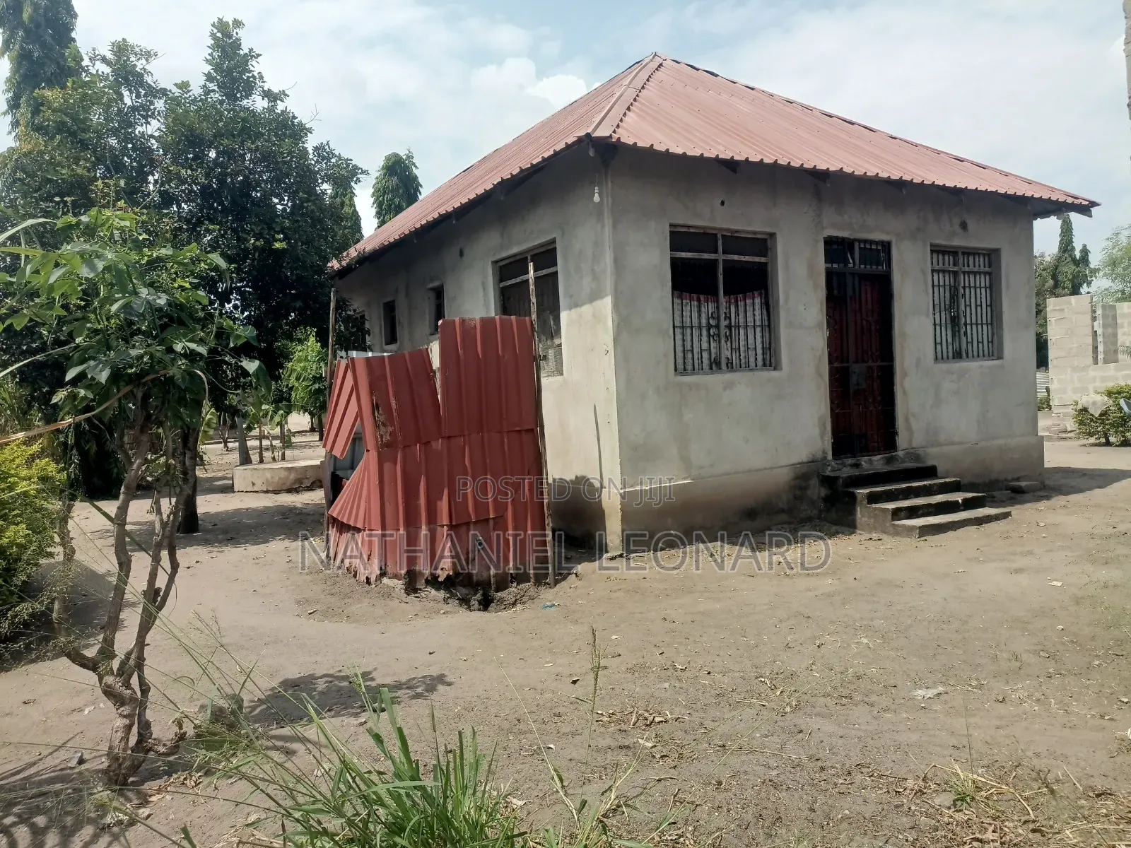 4bdrm House in @Leonard, Chasimba for sale