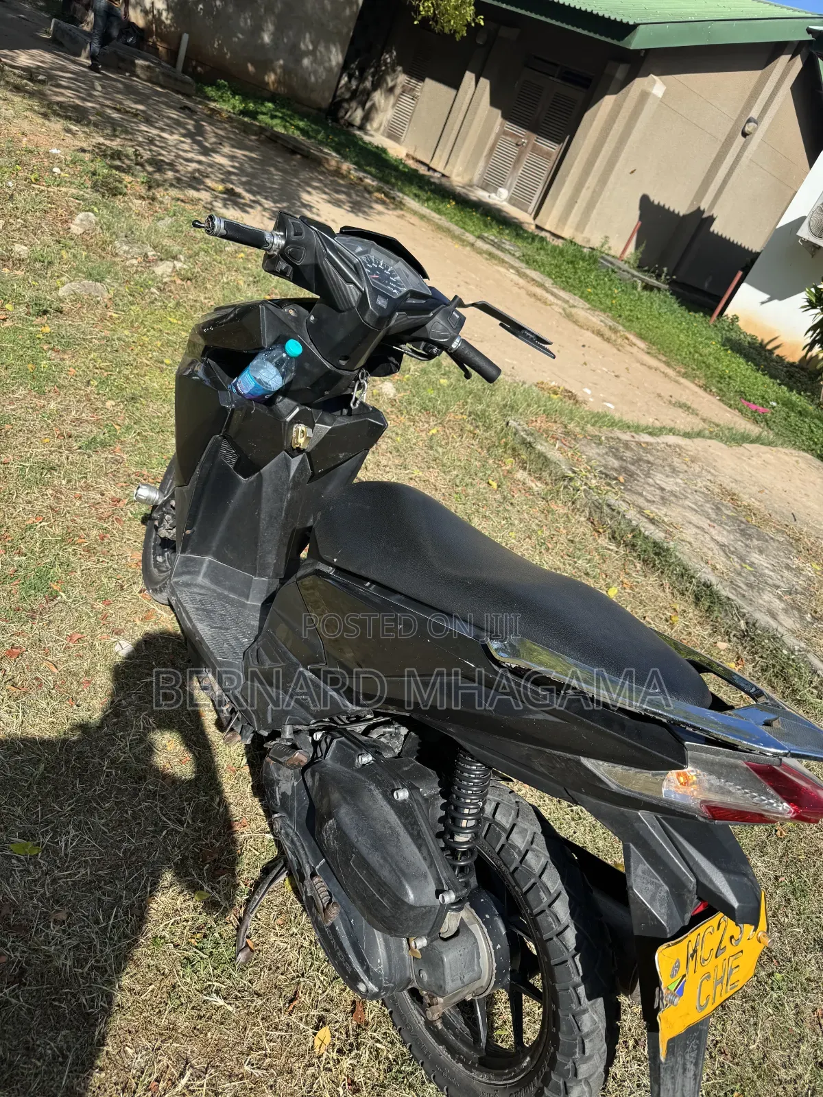 Honda 2017 Black