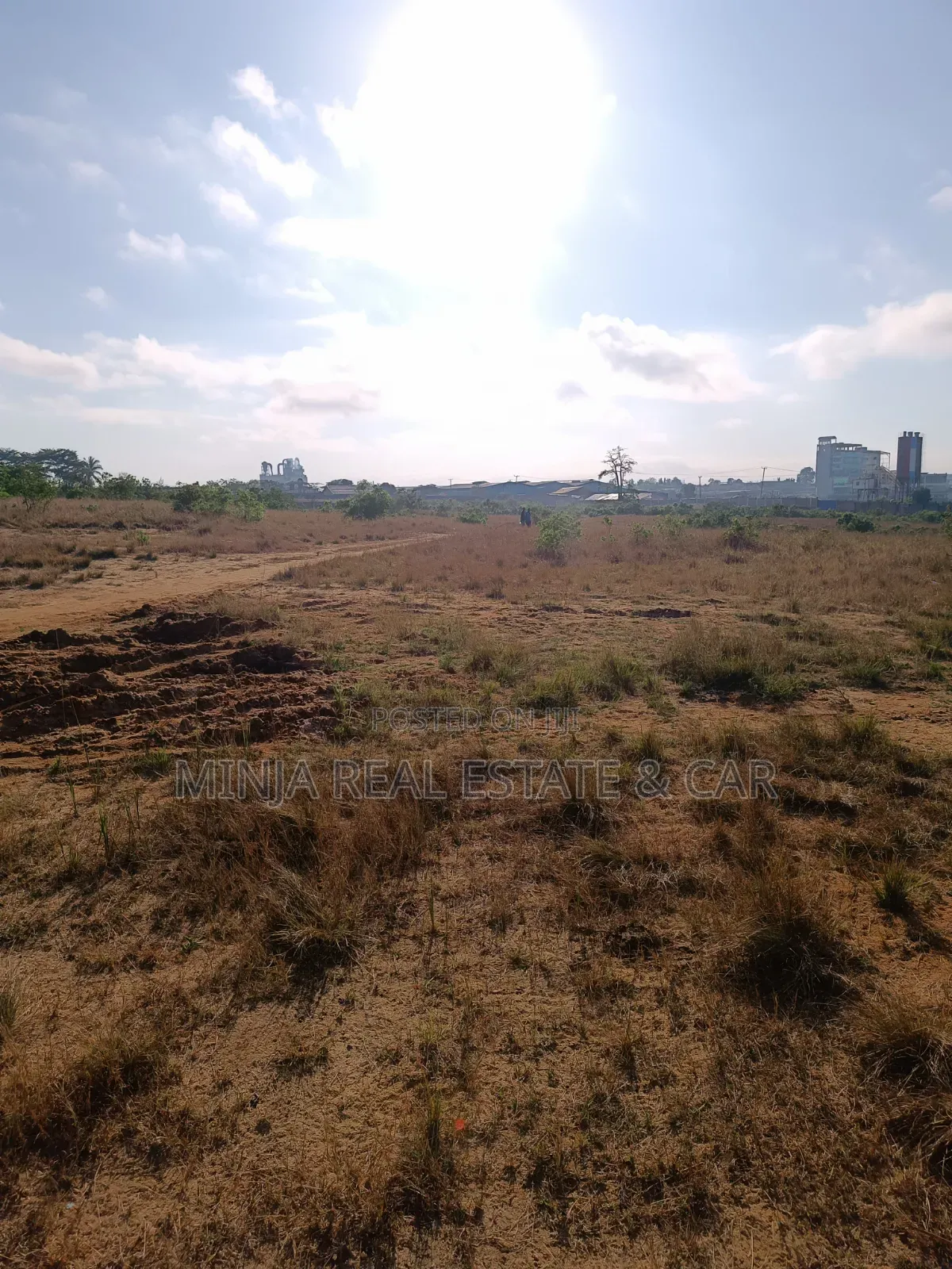 Big Project of Land for Sale in Vikawe