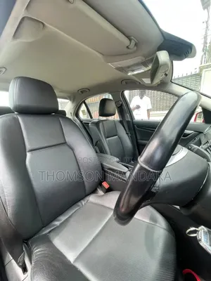 Mercedes-Benz C-Class 2013 Red