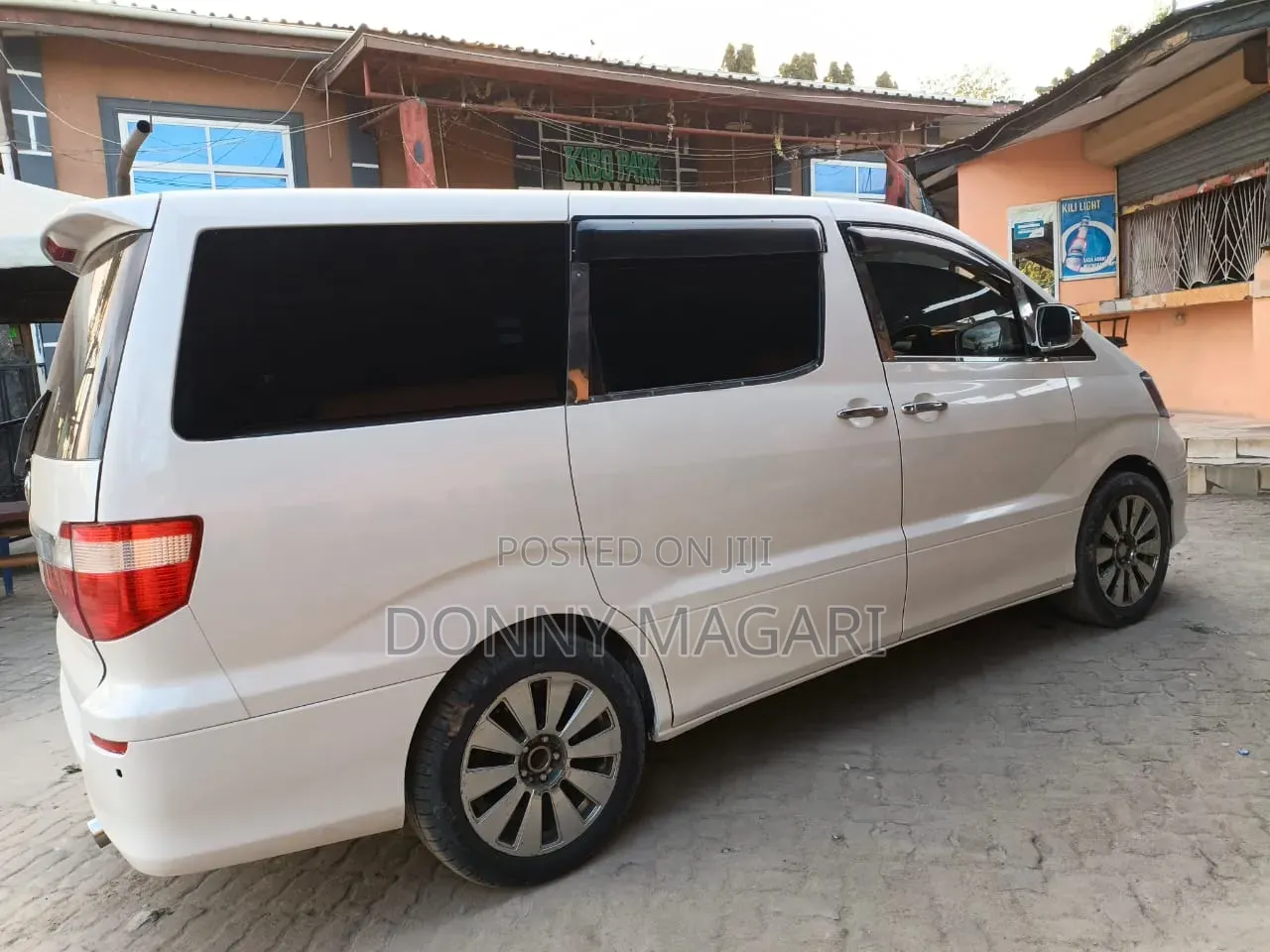 Toyota Alphard 2004 White