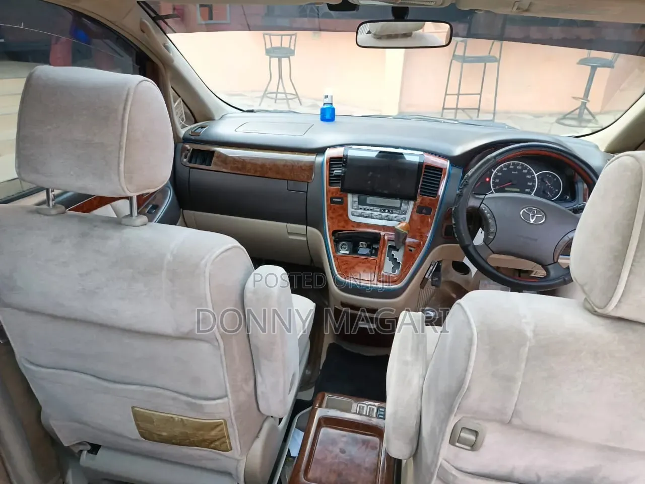 Toyota Alphard 2004 White
