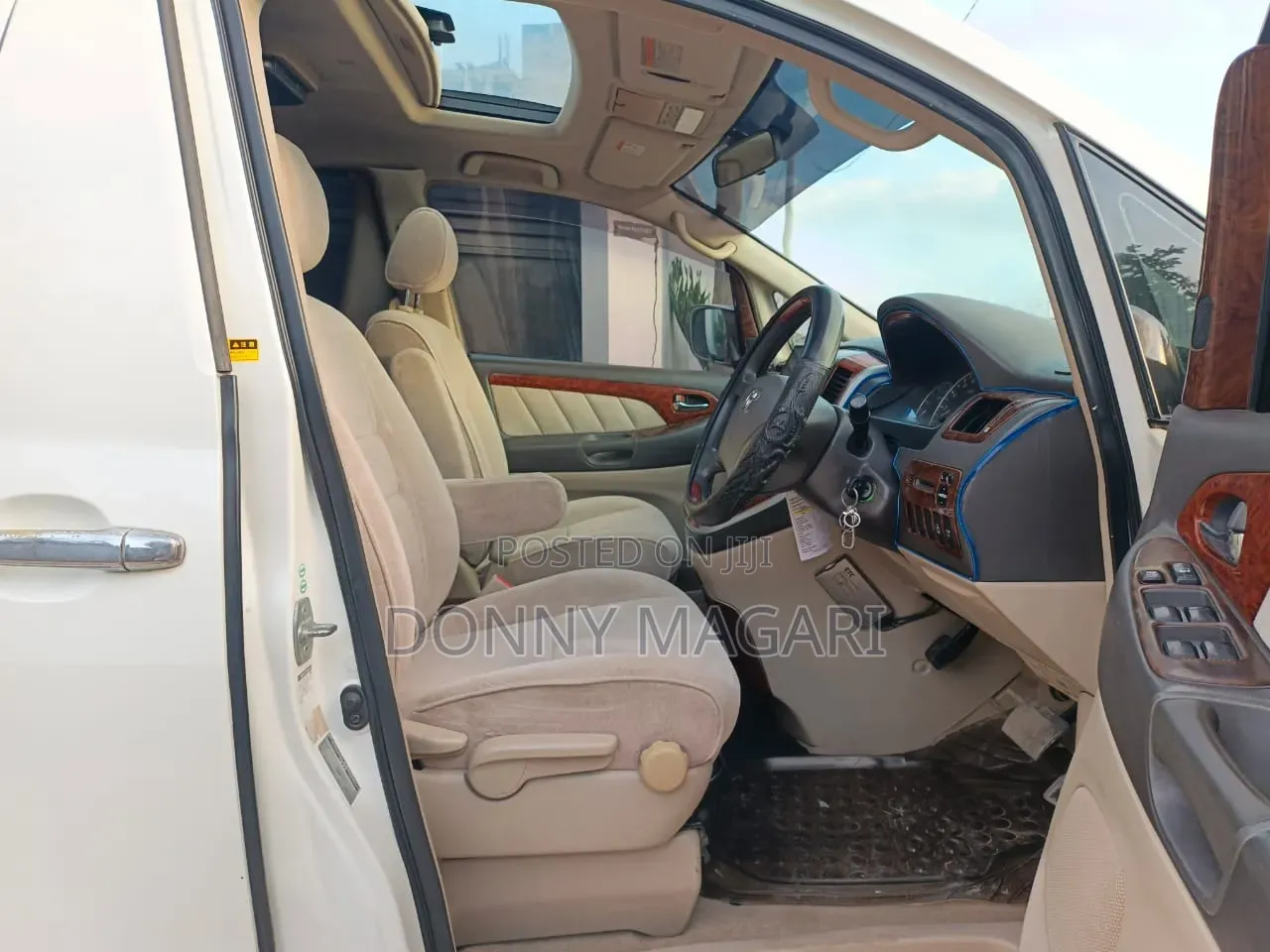 Toyota Alphard 2004 White