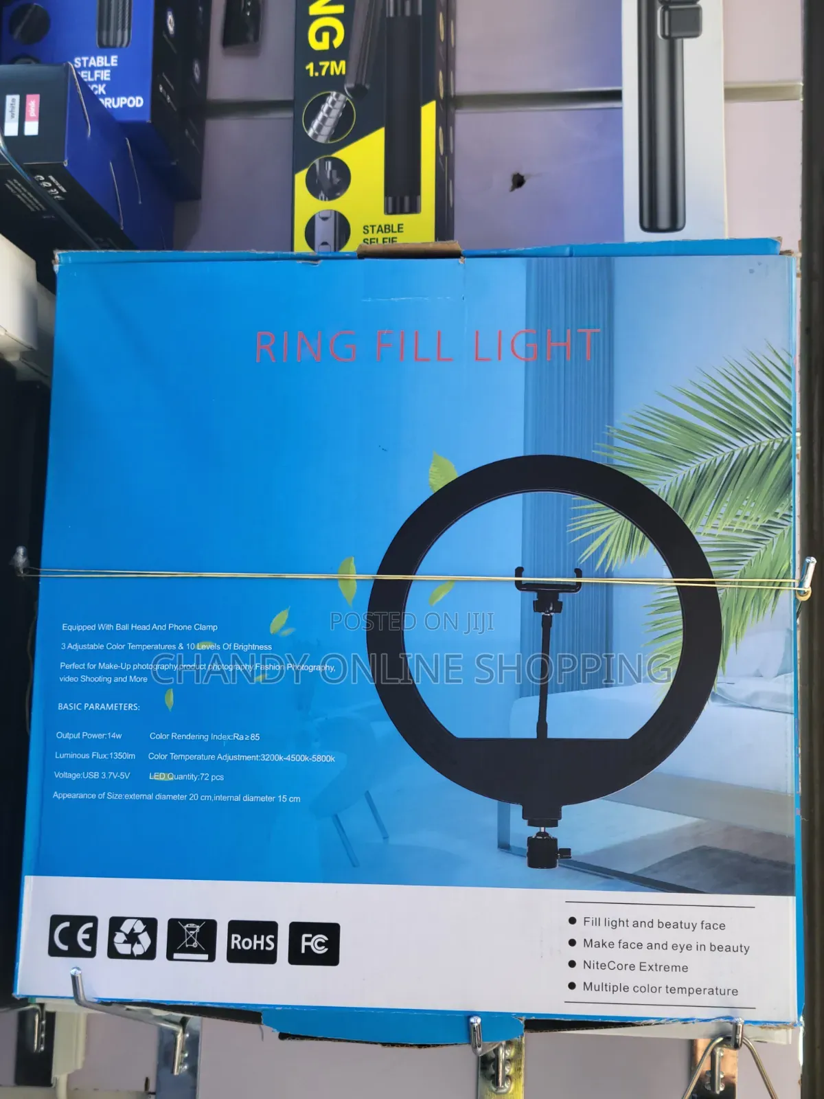 NiteCore Extreme LED Ring Light Set With 14-Inch Model.