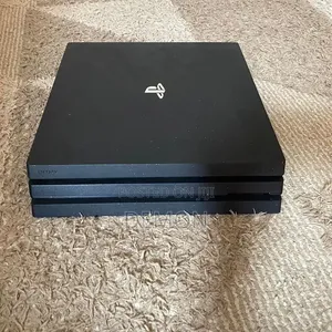 Ps4 Pro Very Nice Condition
