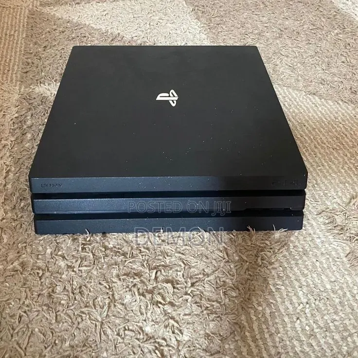Ps4 Pro Very Nice Condition