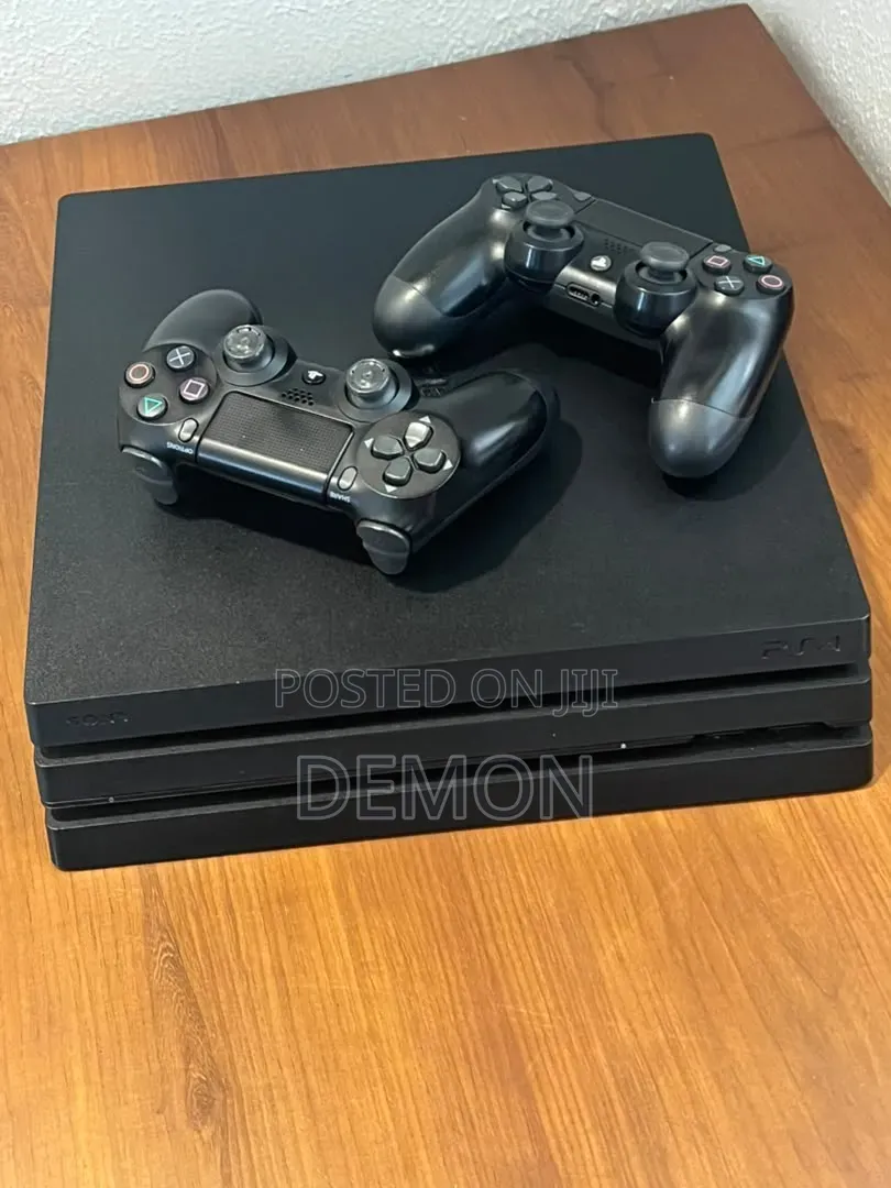 Ps4 Pro Very Nice Condition