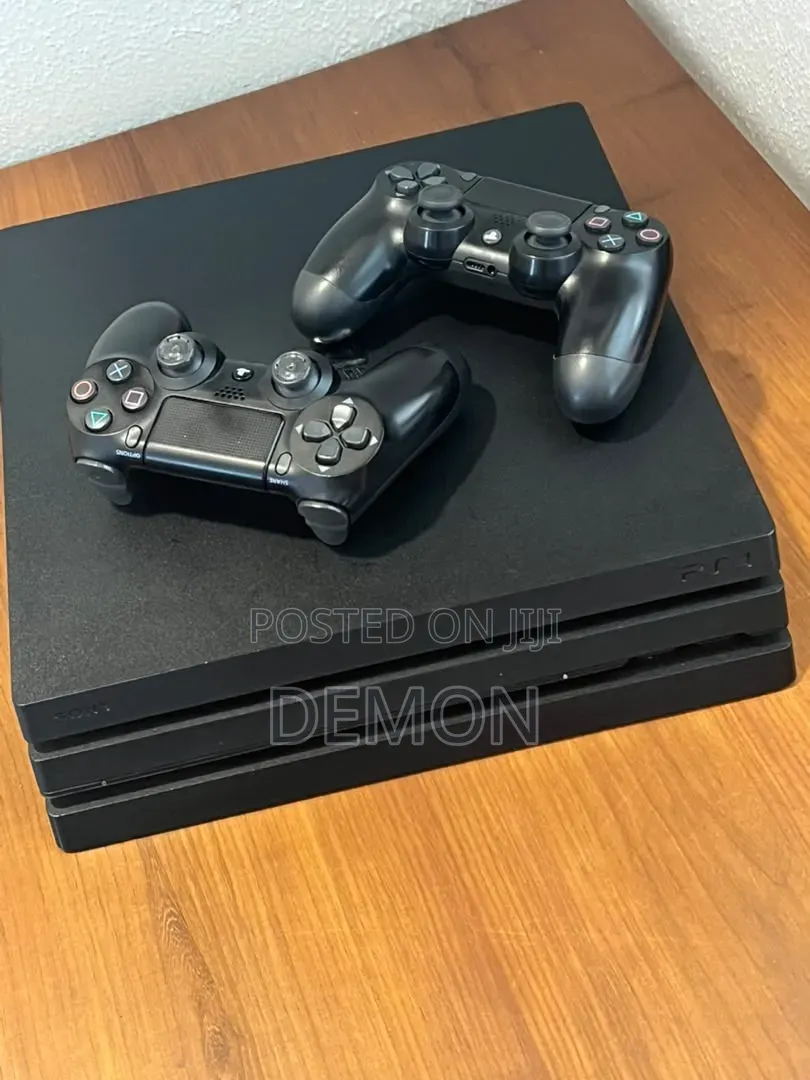 Ps4 Pro Very Nice Condition
