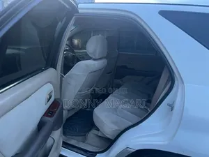 Toyota Harrier 2002 White