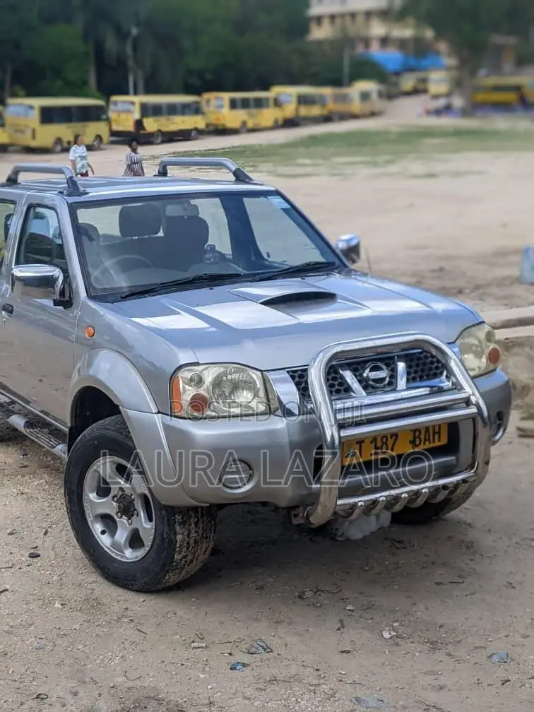 Nissan Patrol 2005 Silver