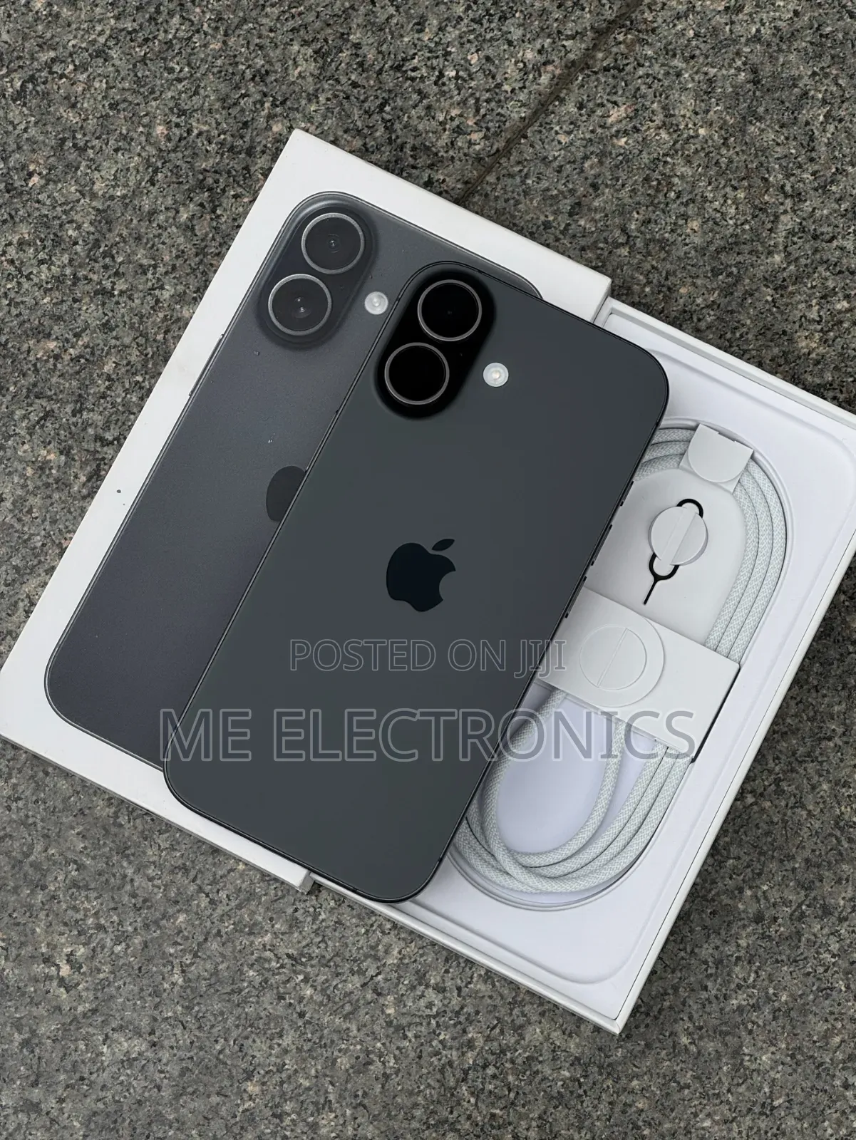 New Apple iPhone 17 256 GB