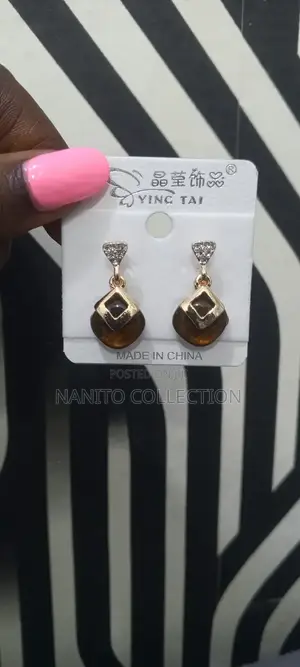 Women's Elegant Earrings