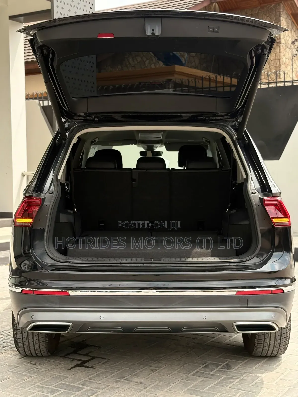 Volkswagen Tiguan 2019 Black