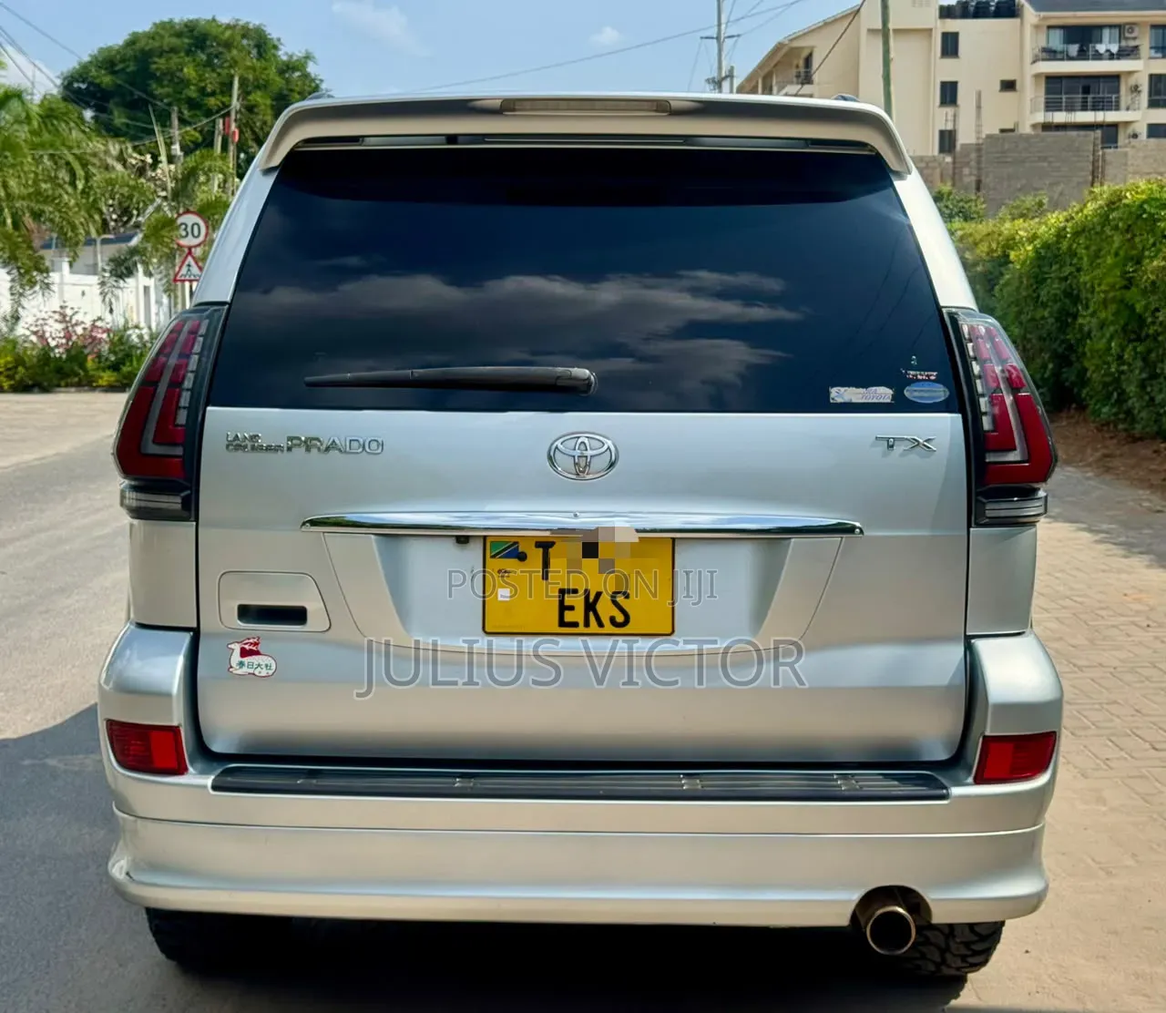 Toyota Land Cruiser Prado 2005 Silver
