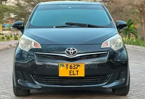 Toyota Ractis 2012 Black