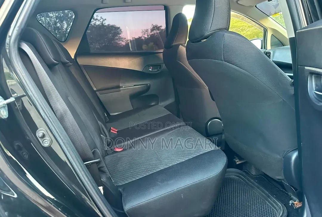 Toyota Ractis 2012 Black