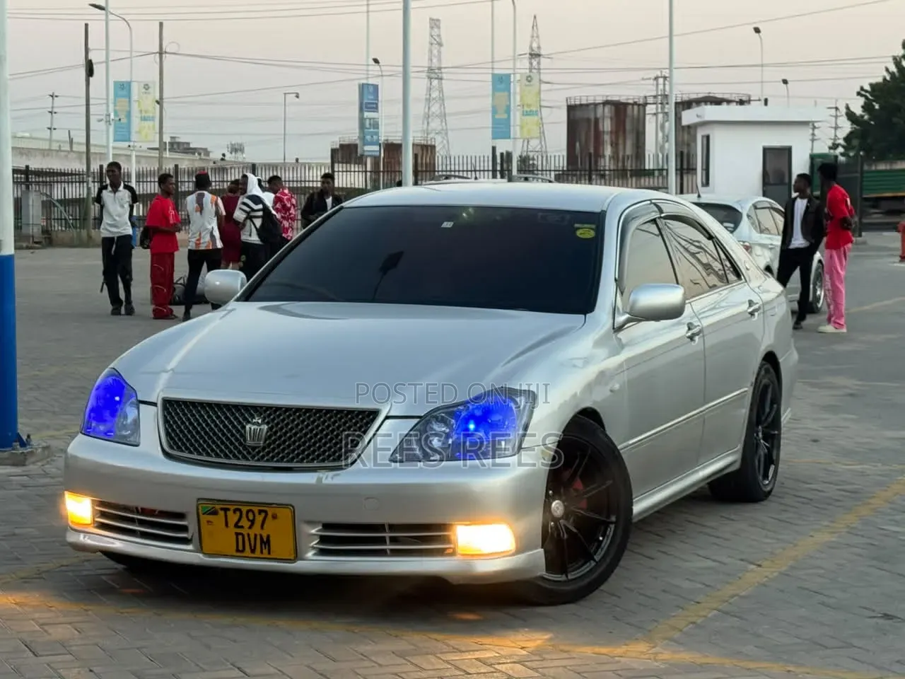 Toyota Crown 2006 Silver
