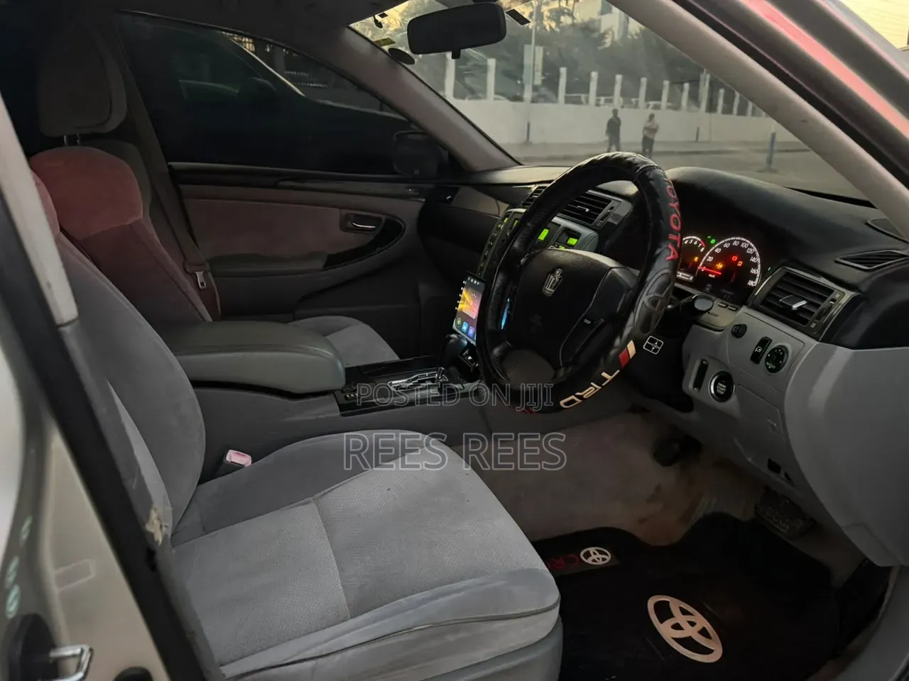 Toyota Crown 2006 Silver