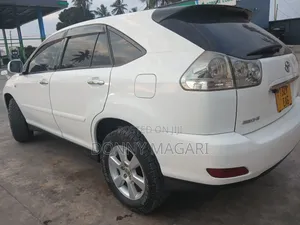 Toyota Harrier 2006 White