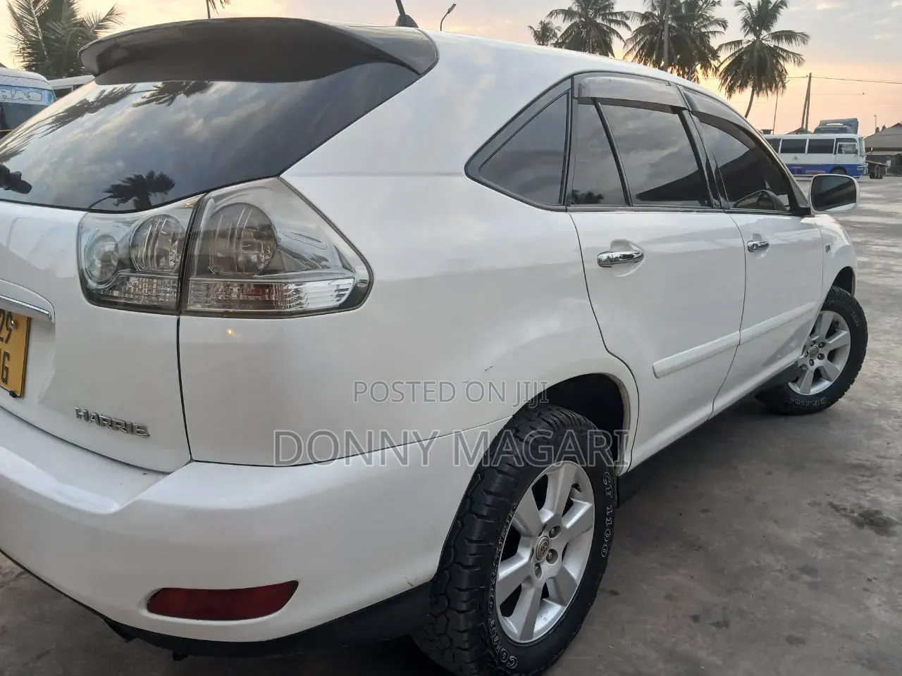Toyota Harrier 2006 White