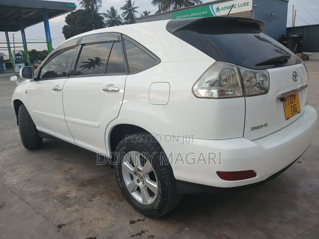 Toyota Harrier 2006 White