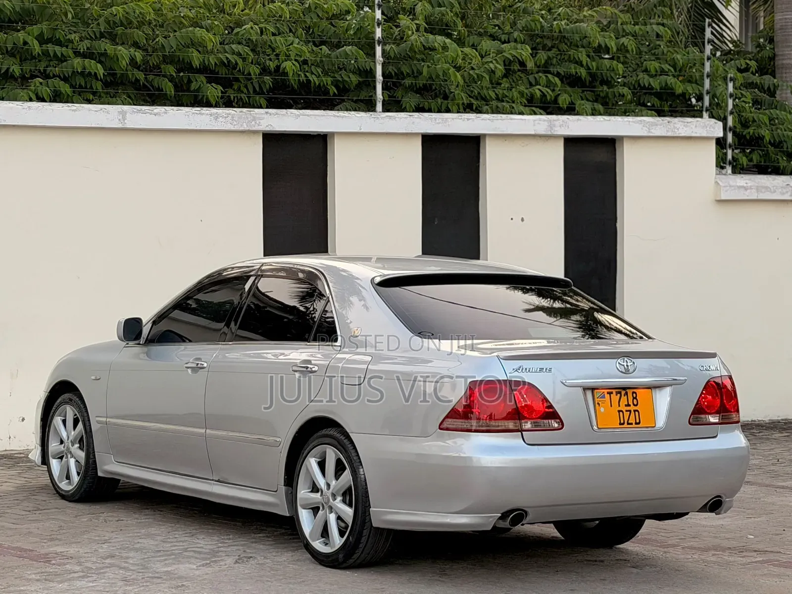 Toyota Crown 2006 Silver