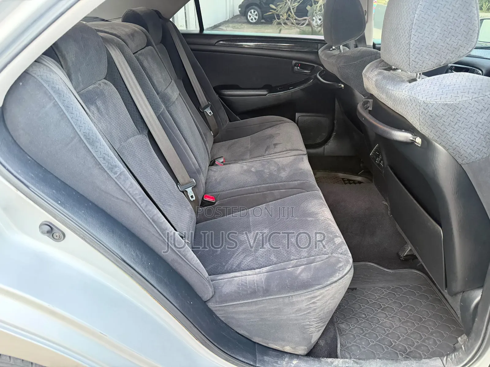 Toyota Crown 2006 Silver