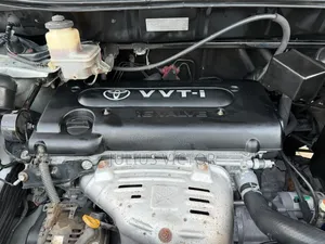 Toyota Harrier 2002 Silver
