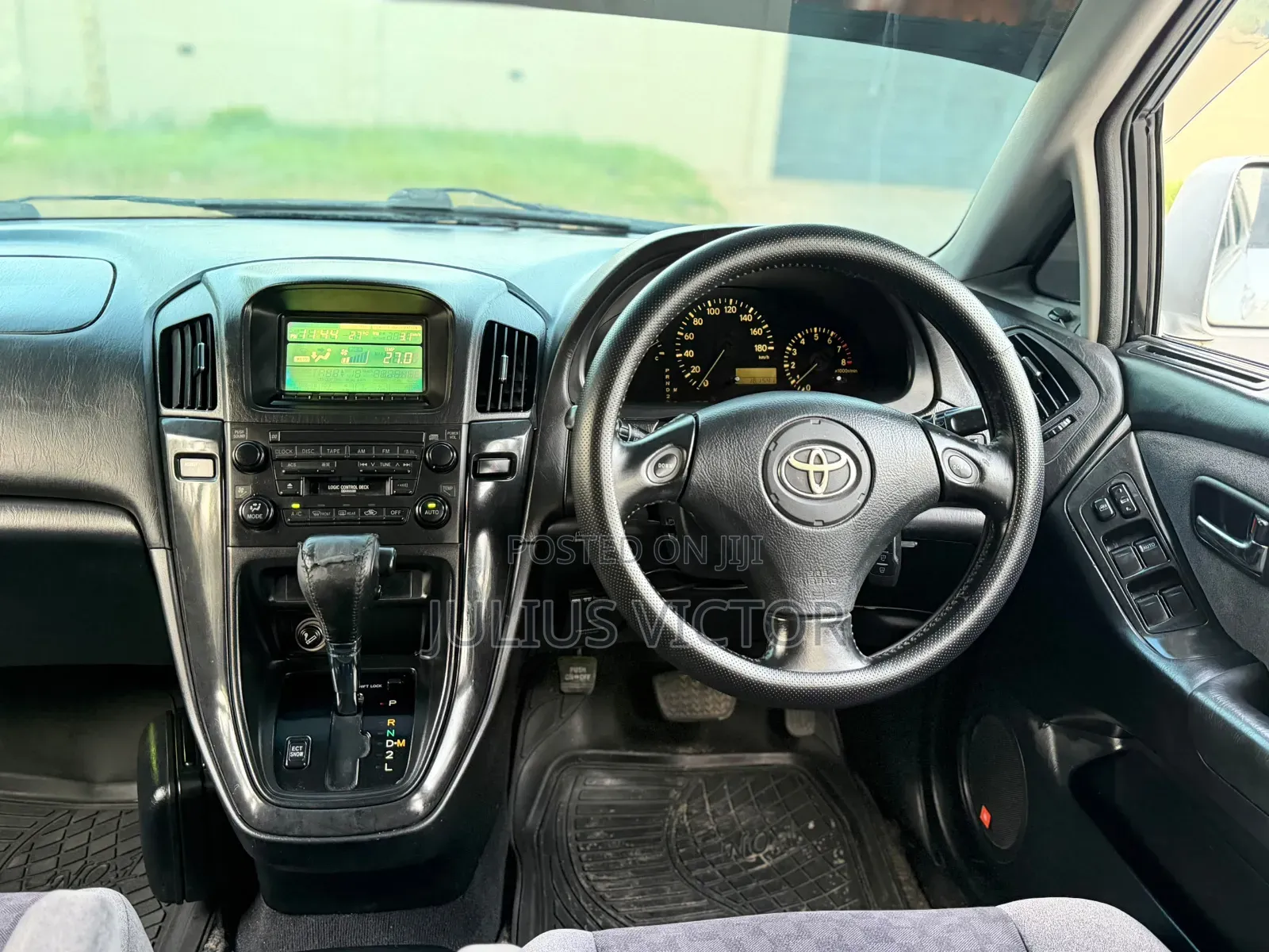 Toyota Harrier 2002 Silver