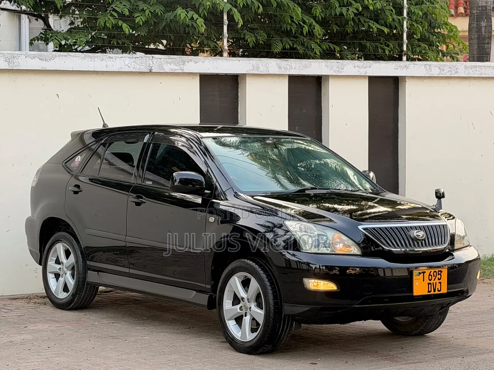 Toyota Harrier 2005 Black