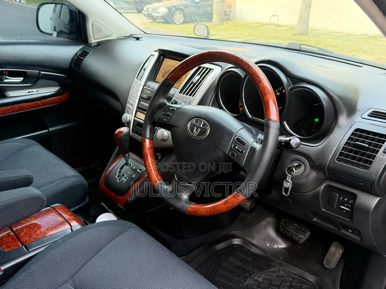 Toyota Harrier 2005 Black