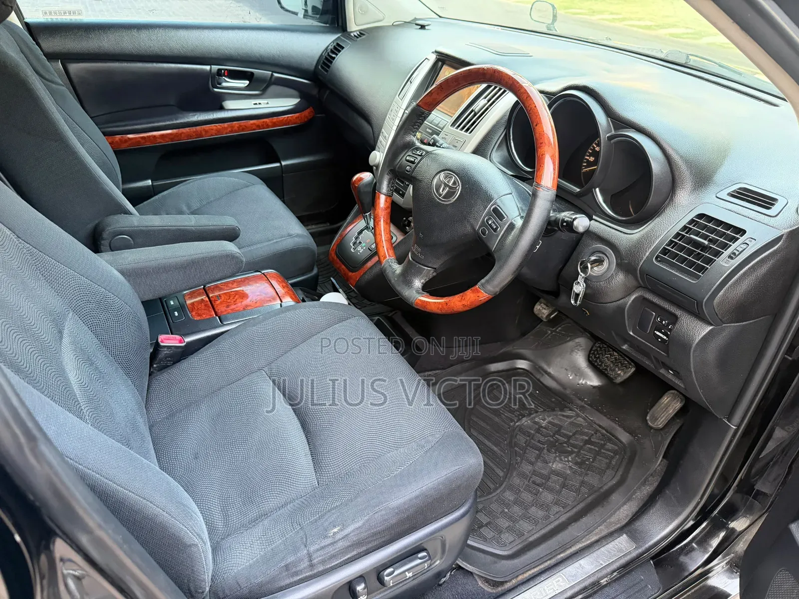 Toyota Harrier 2005 Black