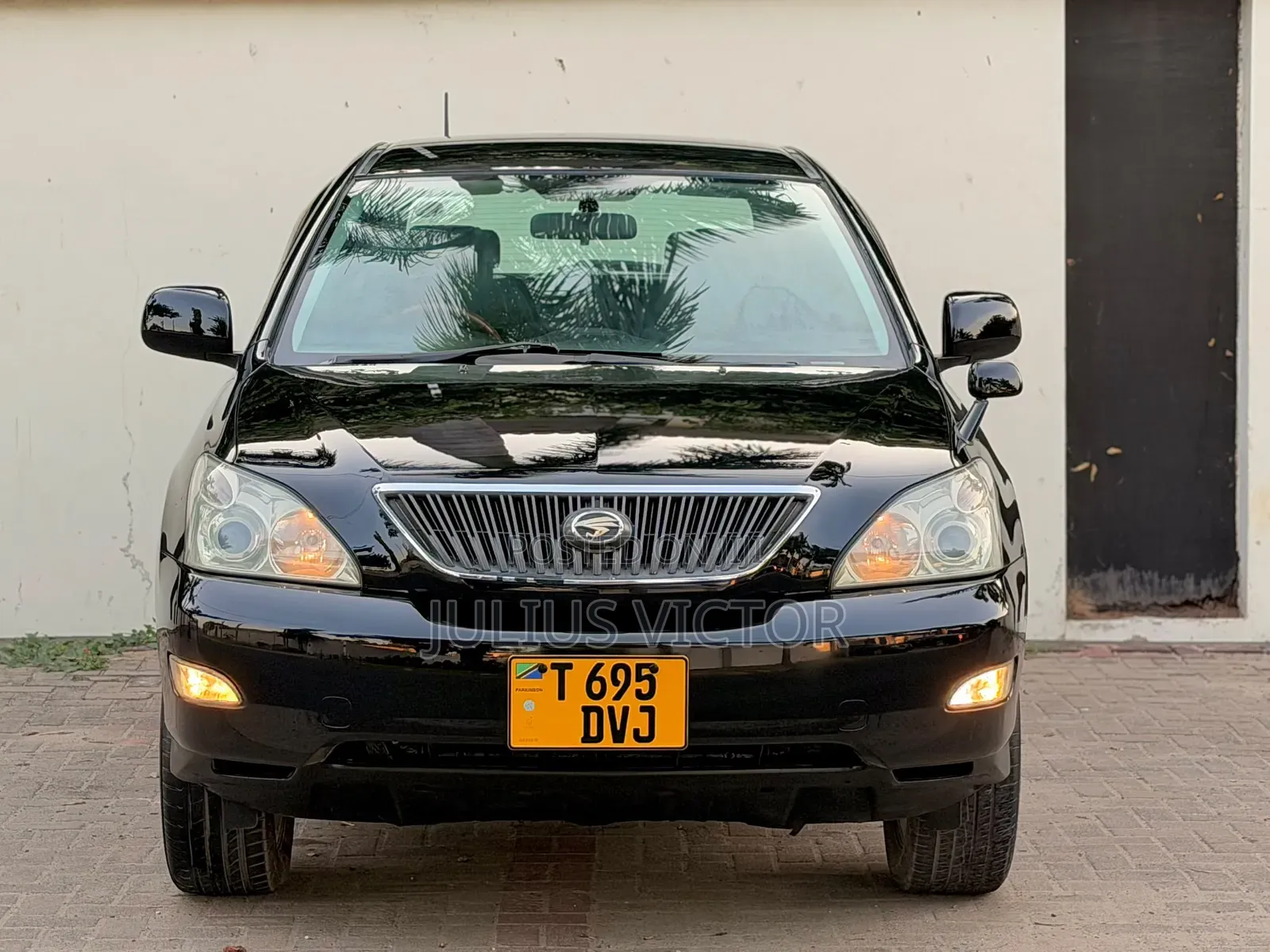 Toyota Harrier 2005 Black