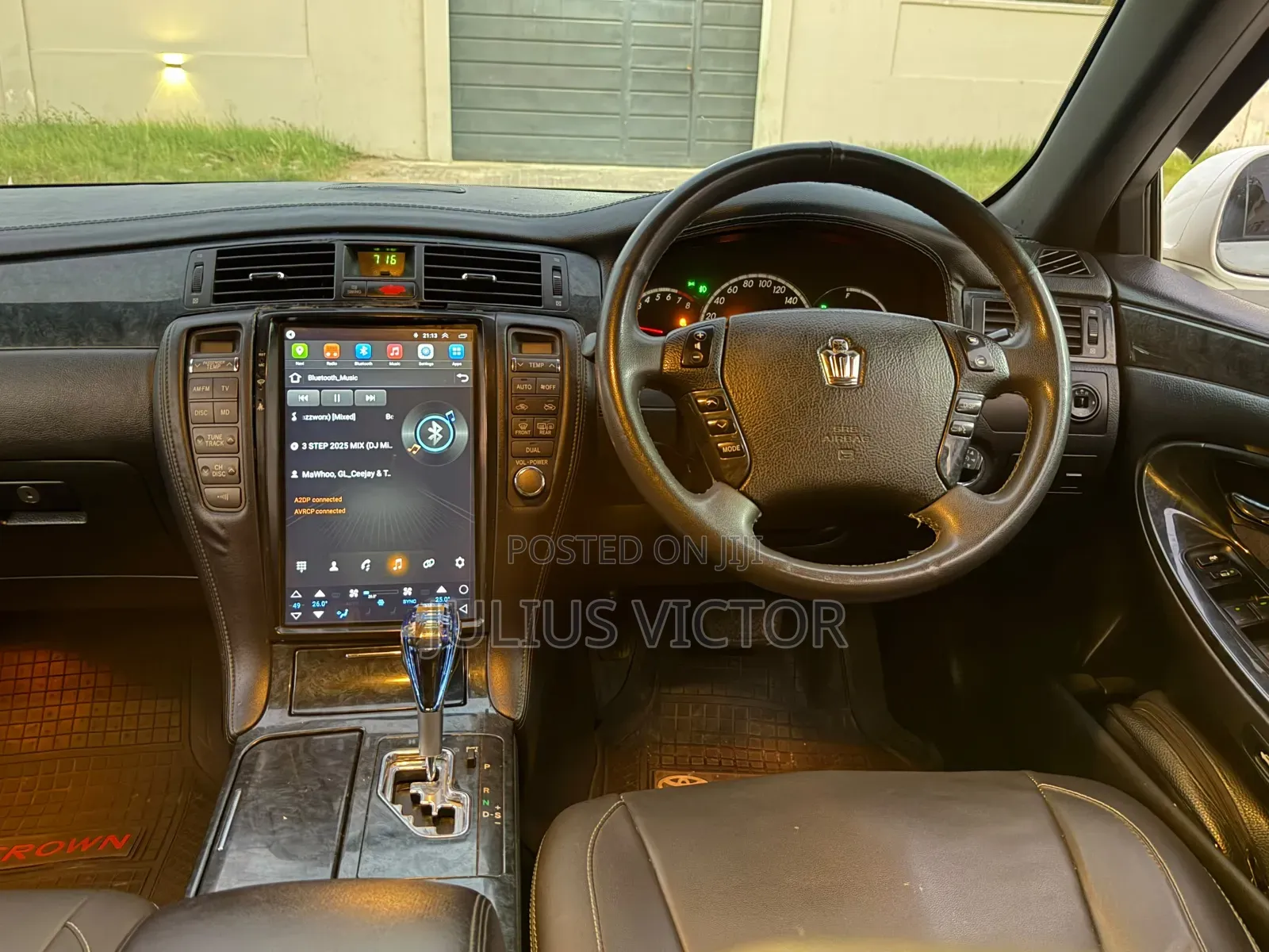 Toyota Crown 2006 White