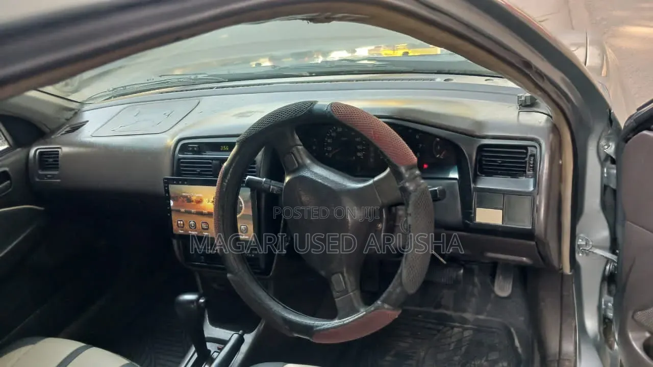 Toyota Carina 2001 Silver