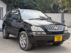 Toyota Harrier 2006 Black