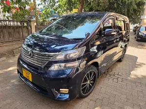 Toyota Vellfire 2010 Blue