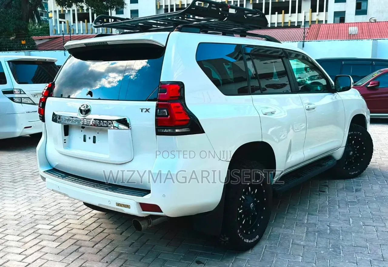 Toyota Land Cruiser Prado 2020 Ivory