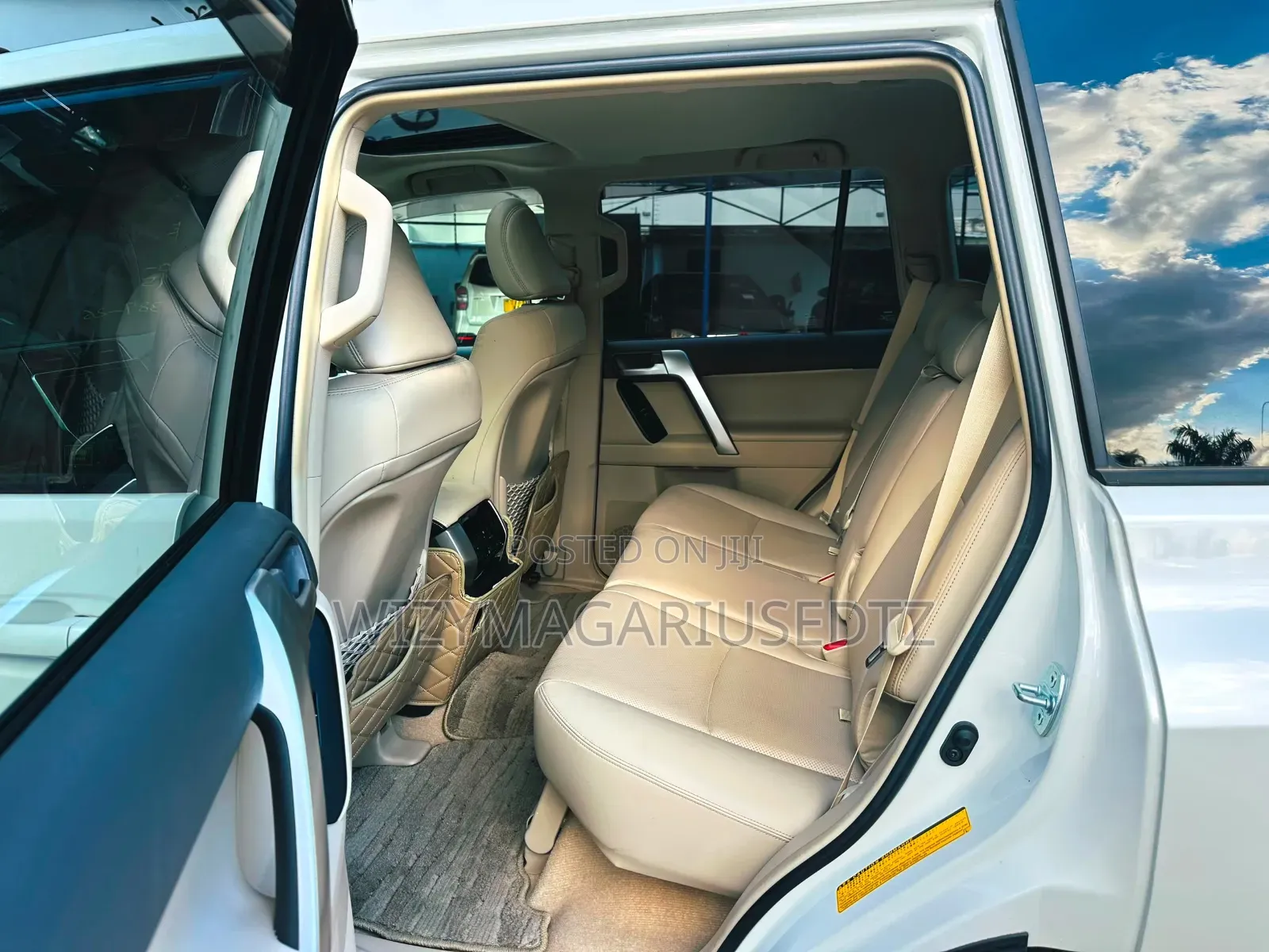 Toyota Land Cruiser Prado 2020 Ivory