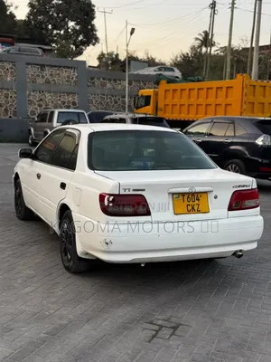 Toyota Carina 2001 White