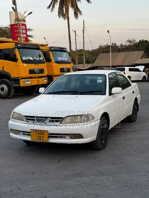 Toyota Carina 2001 White