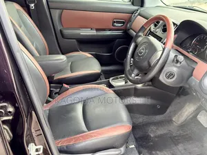 Mazda Verisa 2010 Silver