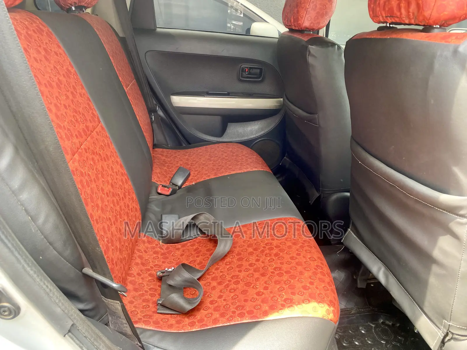 Toyota IST 2003 Silver