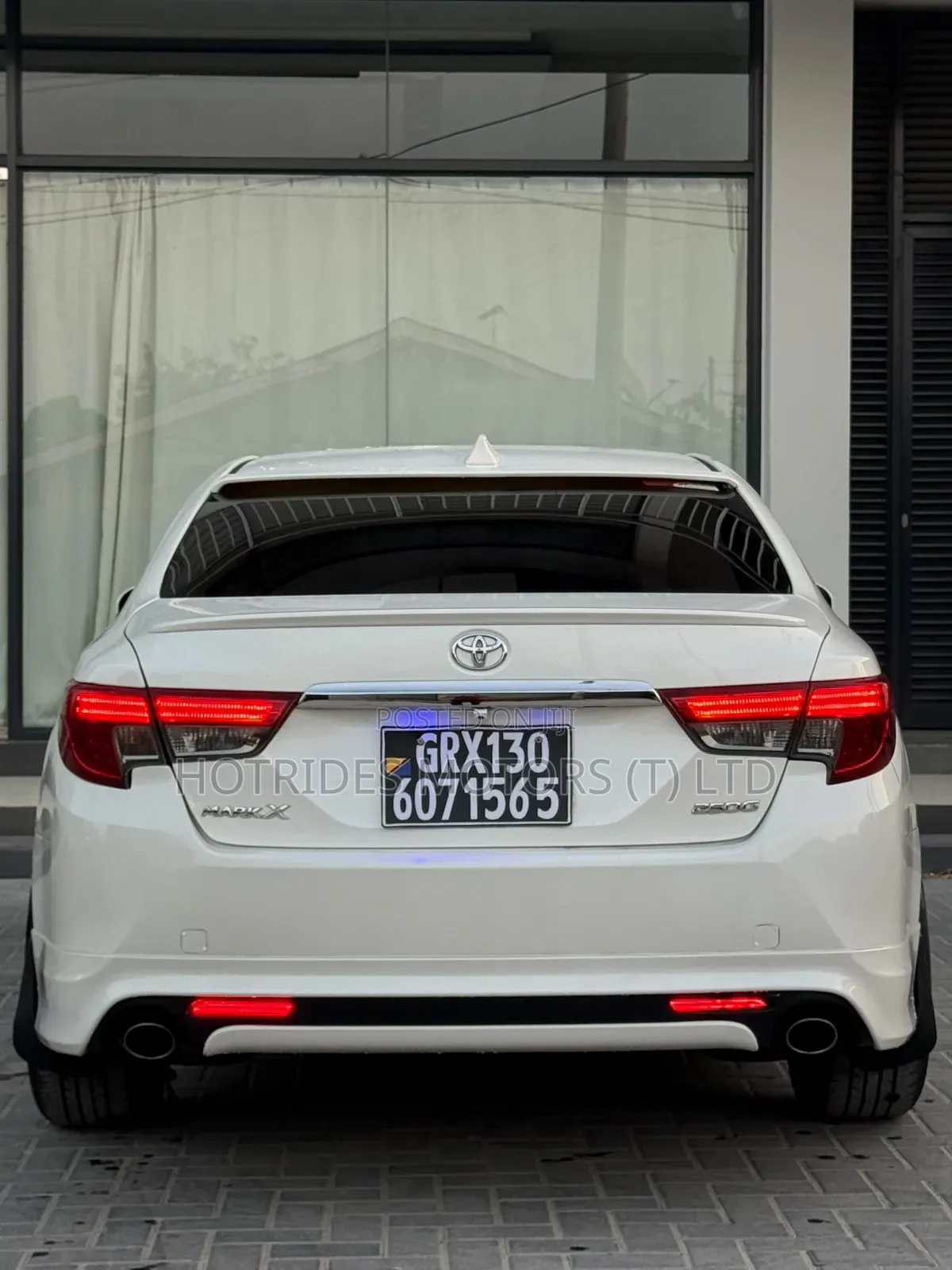 Toyota Mark X 2011 White
