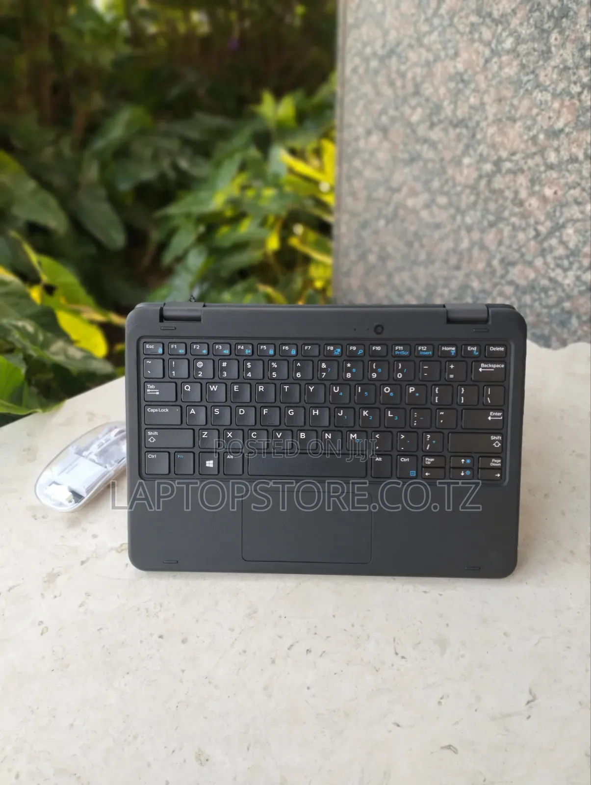 Laptop Dell Latitude 3189 4GB Intel SSD 128GB